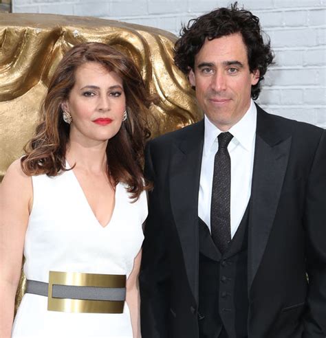 She is the ex-wife of Craig Janney, Shanahans former teammate with the St. . Stephen mangan wife